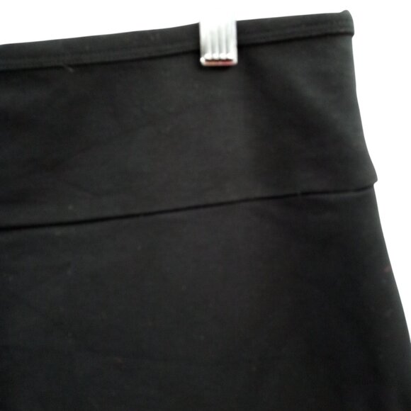Betabrand Black Pull On A-Line Slimming Skirt Skort Size XXL Shorts Knee Length - Picture 4 of 7